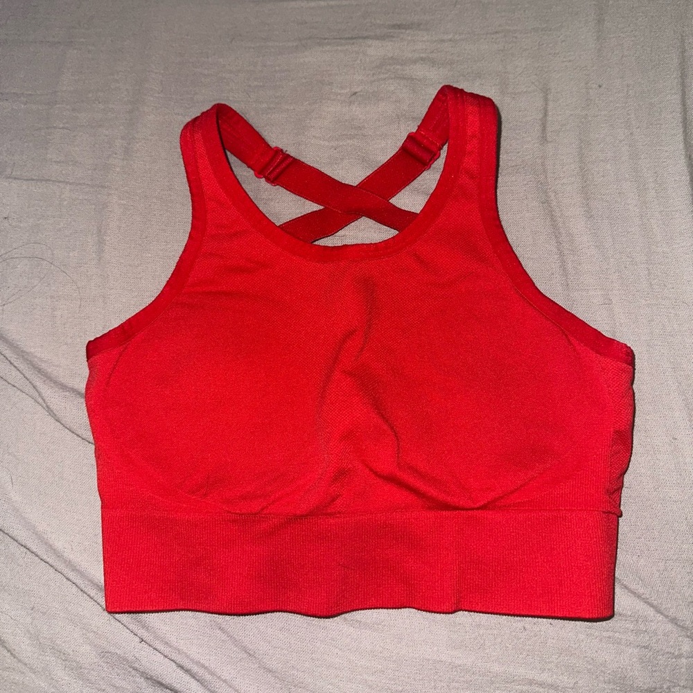 Sports bra